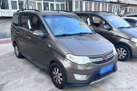 小型普通客車(chē)|小型普通客車(chē)轉讓項目40QT-0201